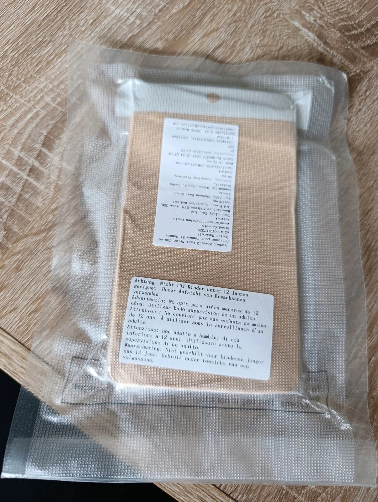 Lot de 12 Chapéus de Peruca de Nylon Bege Caseno – Unisexo – Novo – photo 3